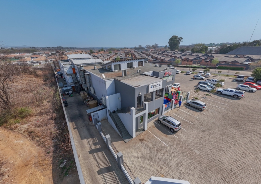 Commercial Property for Sale in Van Der Hoff Park North West